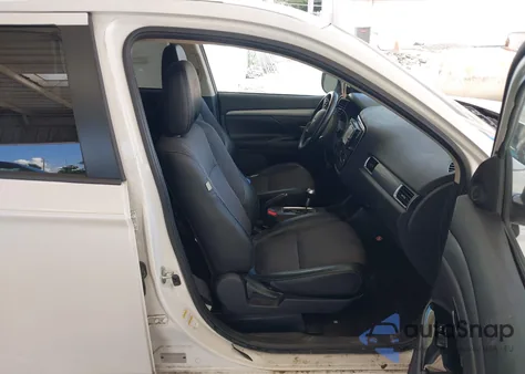 2015 Mitsubishi Outlander Se z USA, uszkodzony, nr VIN JA4AD3A32FZ009140